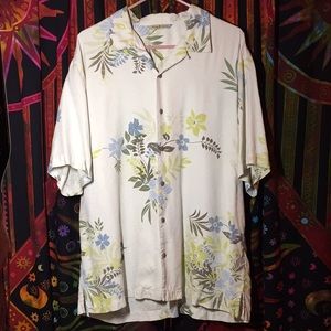 Tommy Bahama 100% silk XL Cream & Floral